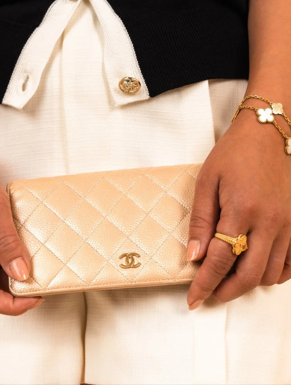 💛CANEL Authentic Gold Metallic Quilted Leather Wallet/Clutch💛